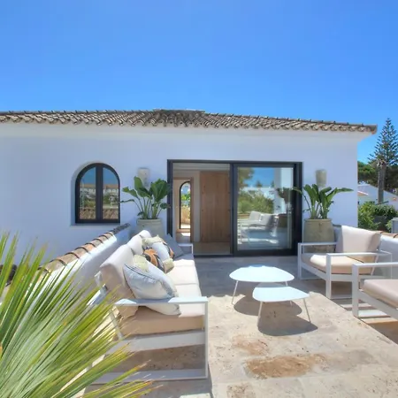 Mas Tranquila - A Stylish With Pool 150 M From The ヴィラ