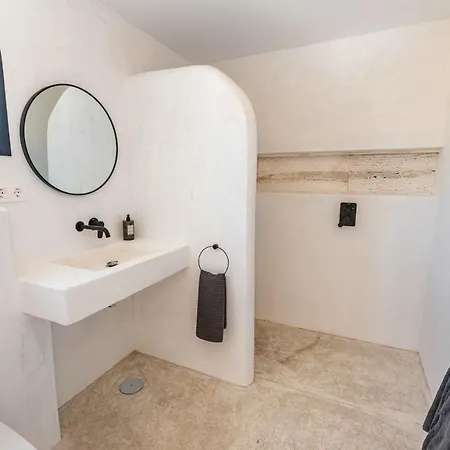 Mas Tranquila - A Stylish With Pool 150 M From The *